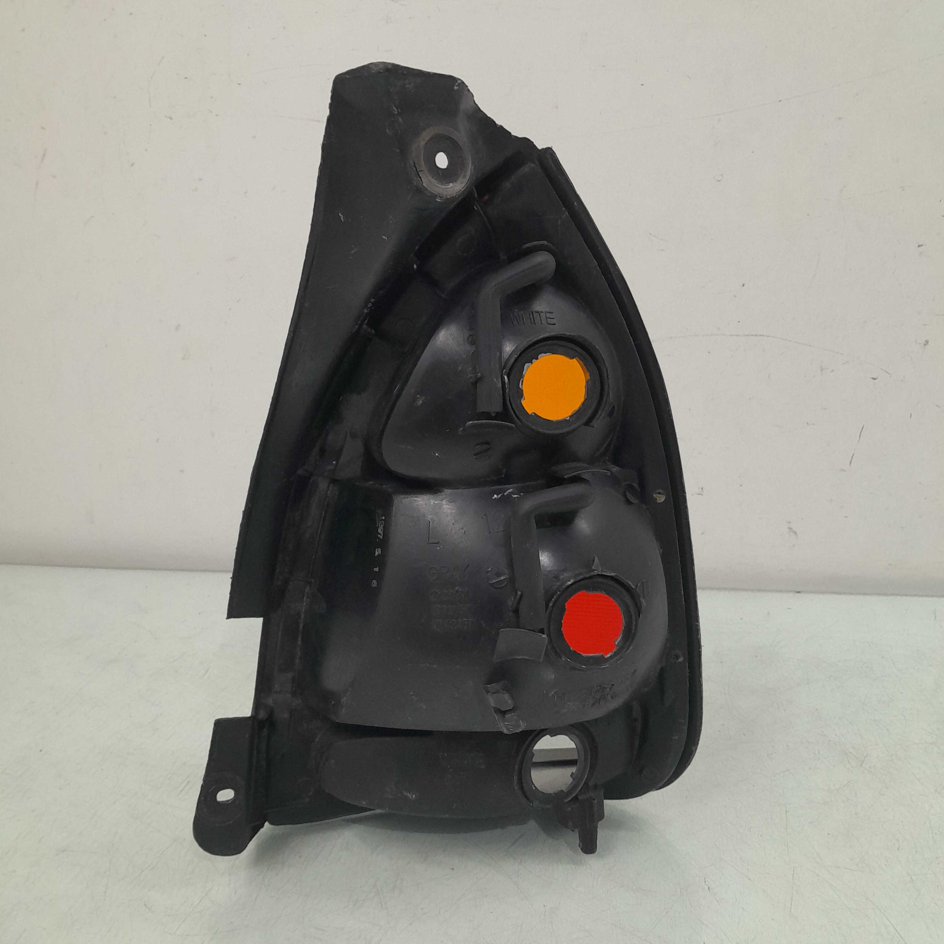 Lanterna Esquerda Hyundai Elantra Sw 1996/1997 Recuperada 4