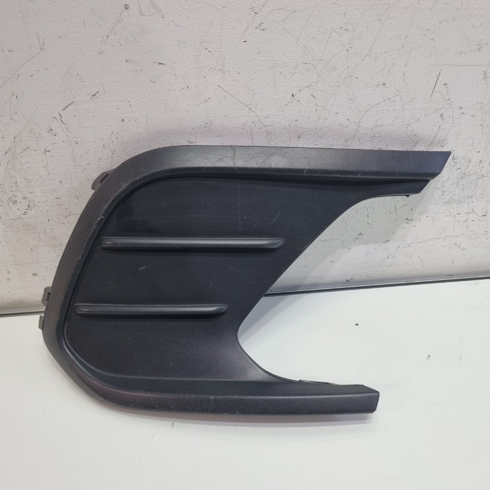 Moldura Do Cibie Direito Polo 2023/2025 Original 1