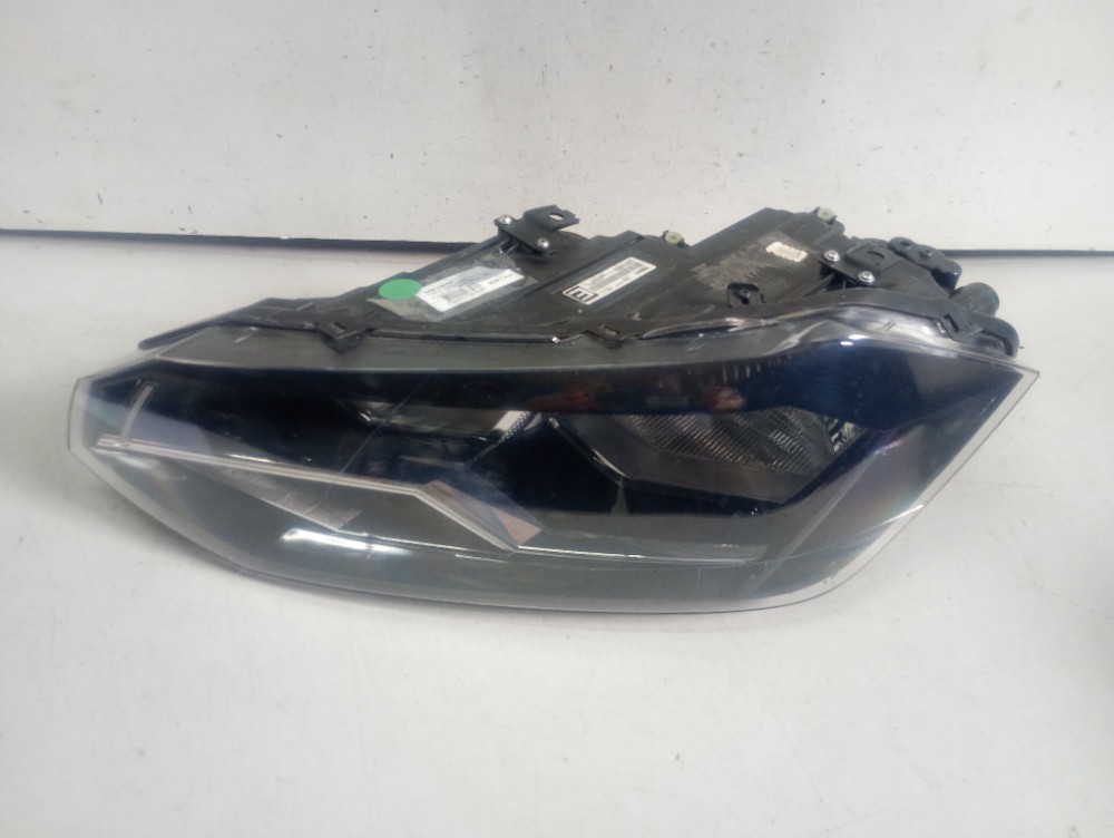 Farol Esquerdo Friso Cromado Volkswagen Polo 2017/2021 Esquerdo/motorista 1