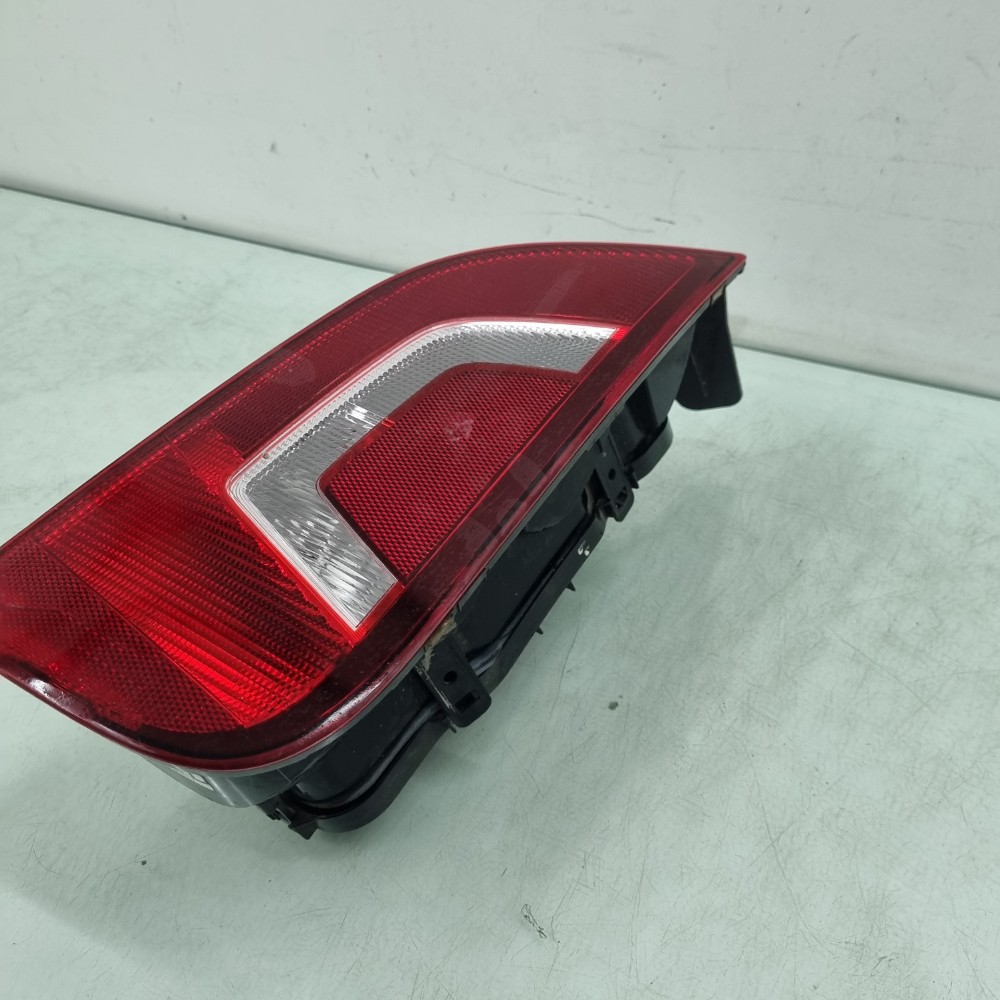 Lanterna Lado Direito Do Volkswagen Up 2013/2019 Direito/passageiro 2