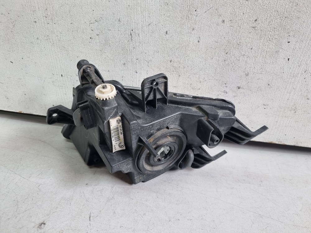 Farol De Milha Esquerdo Volkswagen Jetta 2015/2018 Semi-novo 5