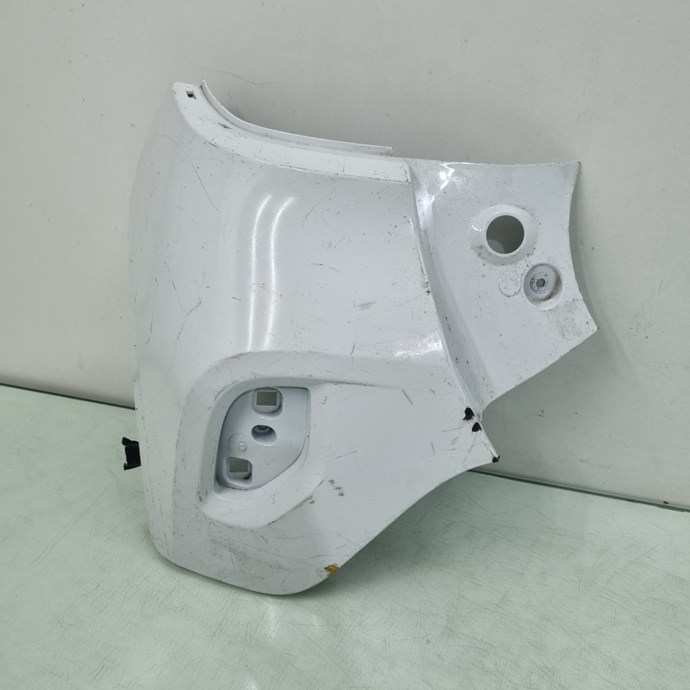 Ponteira Esquerda Parachoque Traseiro Renault Kwid 2021/2024 3