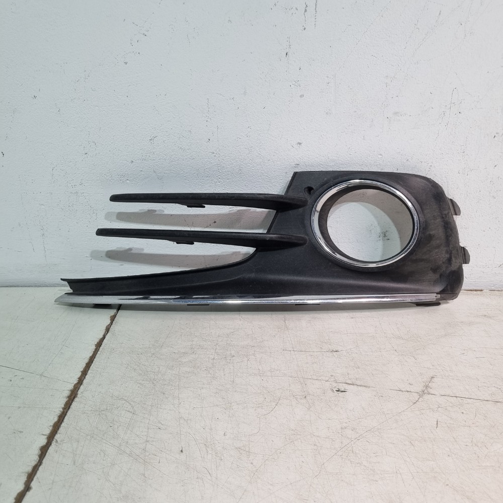 Moldura Do Farol De Milha Esquerdo Volkswagen Fox 2015/2020 Esquerdo 1