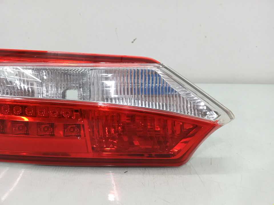 Lanterna Do Lado Esquerdo Toyota Corolla Modelos 2015/2017 Esquerdo/motorista 2