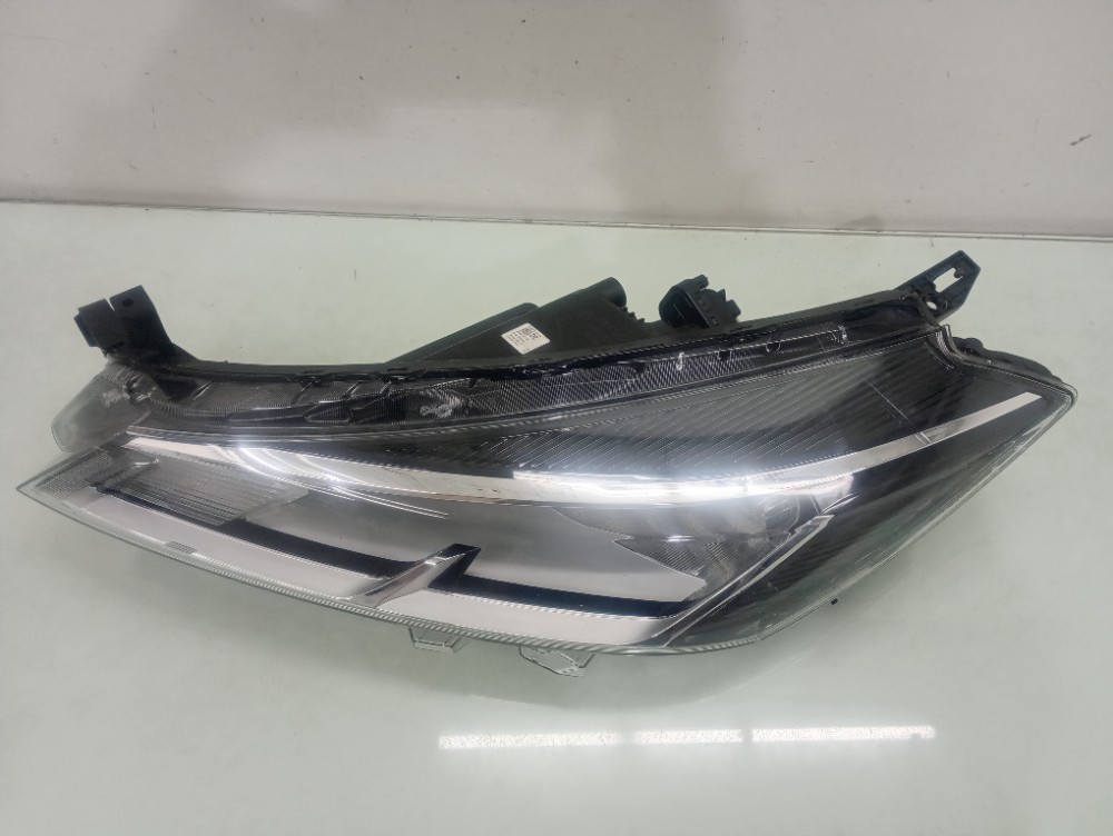 Farol Esquerdo Sem Led Nissan Kicks 2021/2024 Recuperado 3