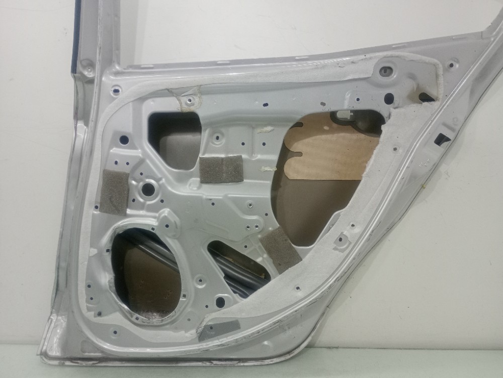 Porta Traseira Direita Fiat Cronos 2017 / 2023 Recuperado 4