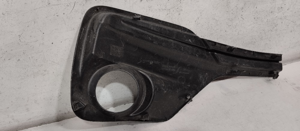 Moldura Milha Esquerda Toyota Etios 2017/2021 Original 3