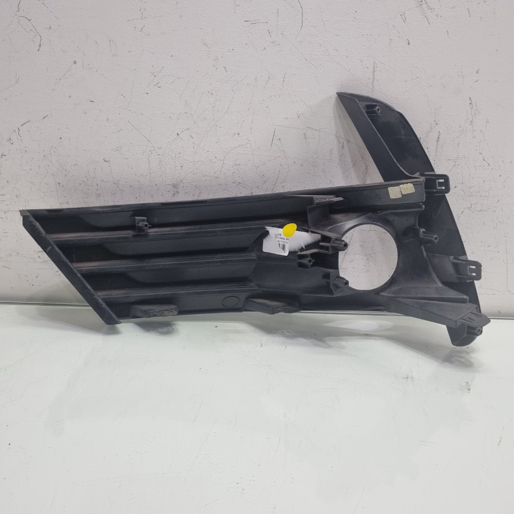 Moldura Farol de Milha Esquerdo Renault Duster 2020–2024 Original 2