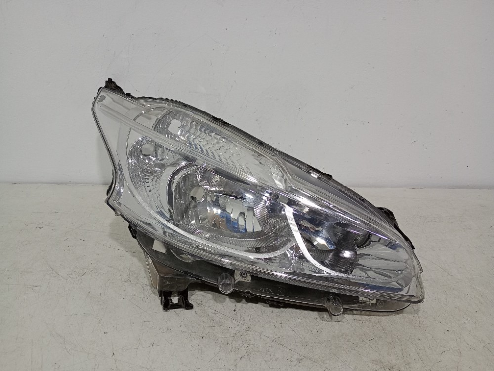 Farol Direito Sem Led Peugeot 208 2013/2016 Recuperada 2