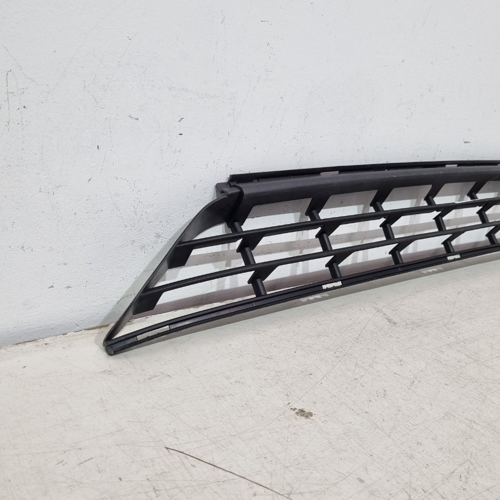 Grade Inferior Central Volvo Xc60 Modelos 2013/2015 3