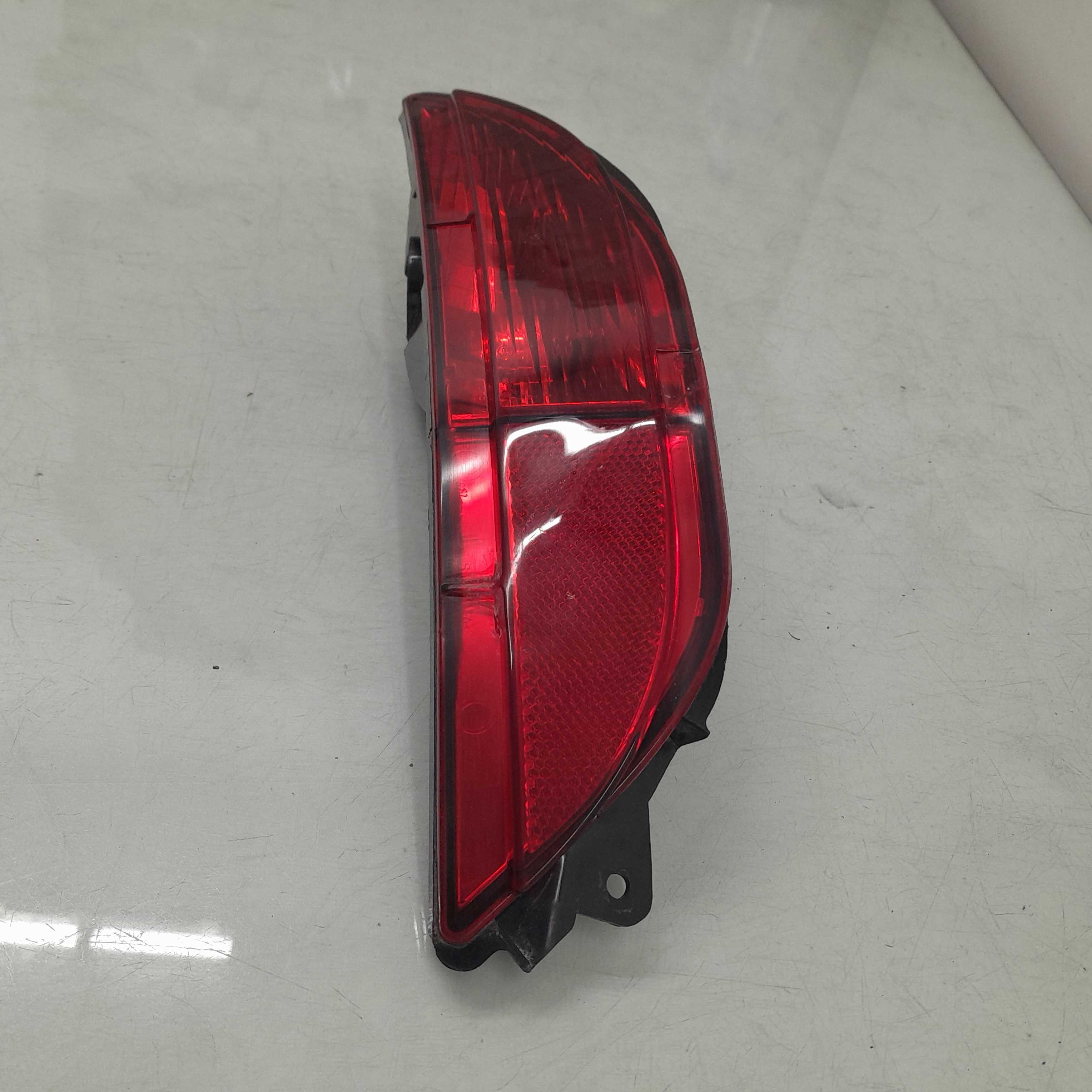 Luz De Neblina Esquerda Recuper Fiat Toro 2016/2021 Original 3