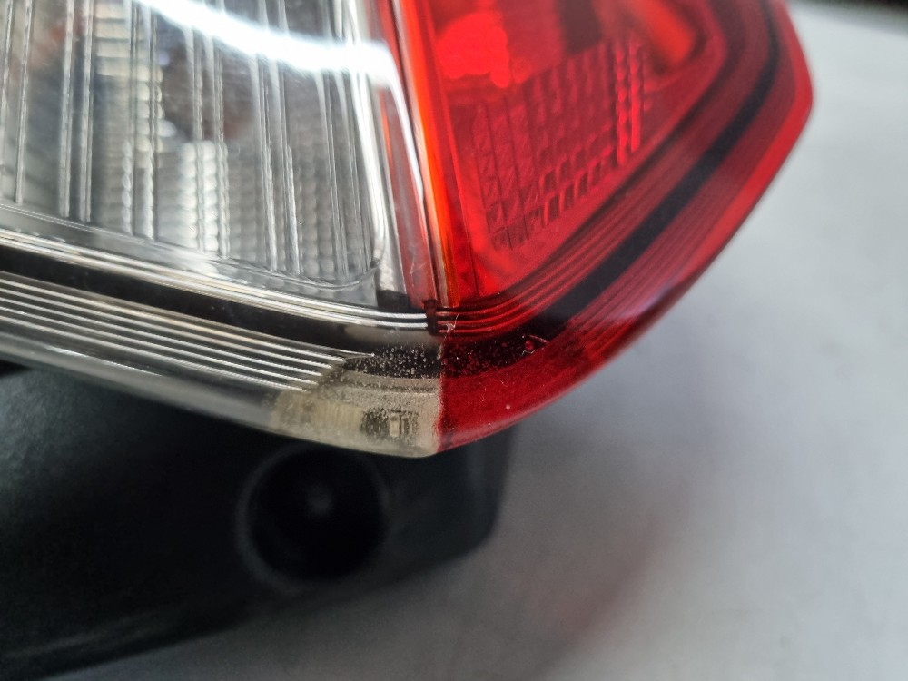 Lanterna Esquerda Fumê Ford Ka Sedan 2015/2018 Recuperado 7