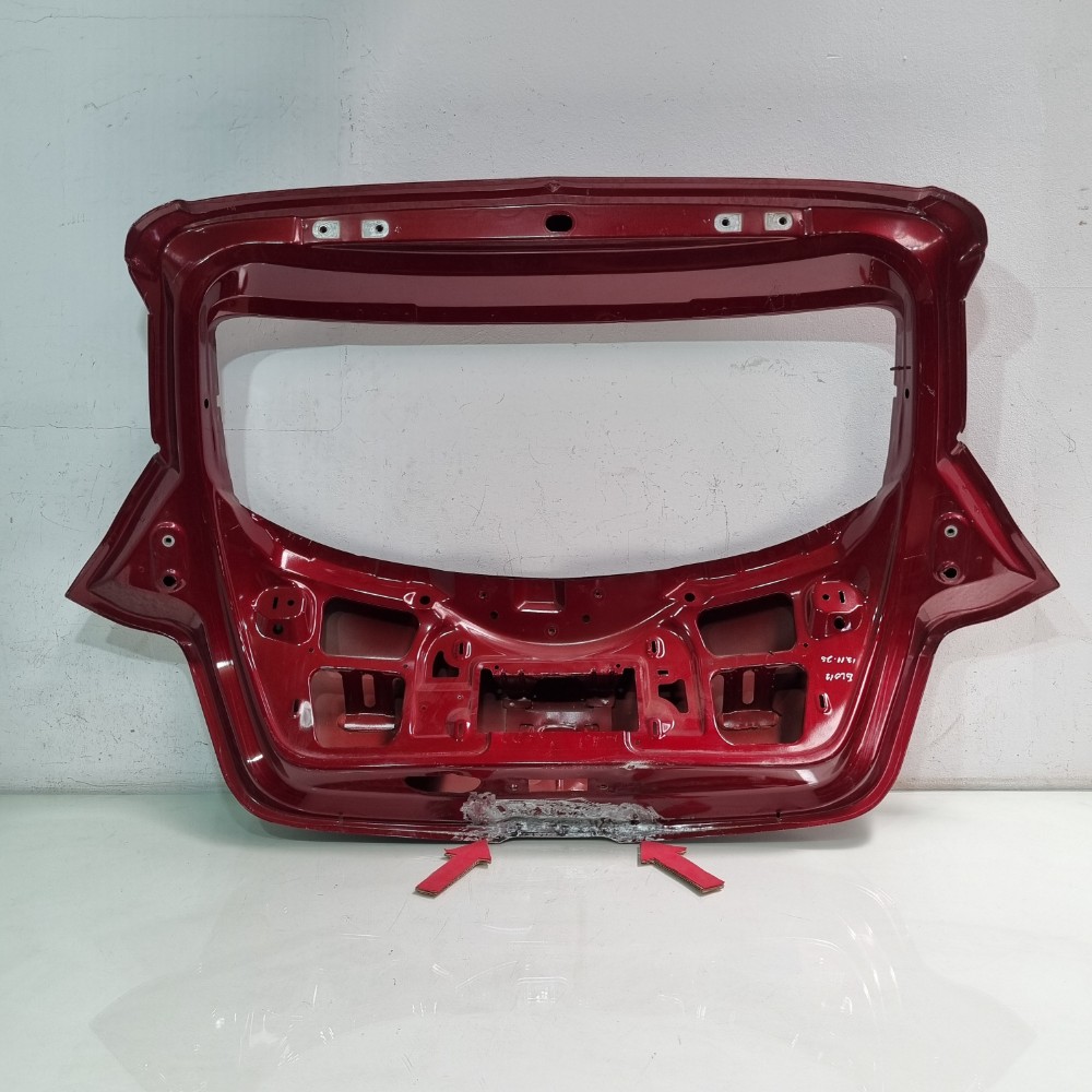 Tampa Traseira Chevrolet Onix Modelos 2013/2014/2015/2016 Vermelho 8