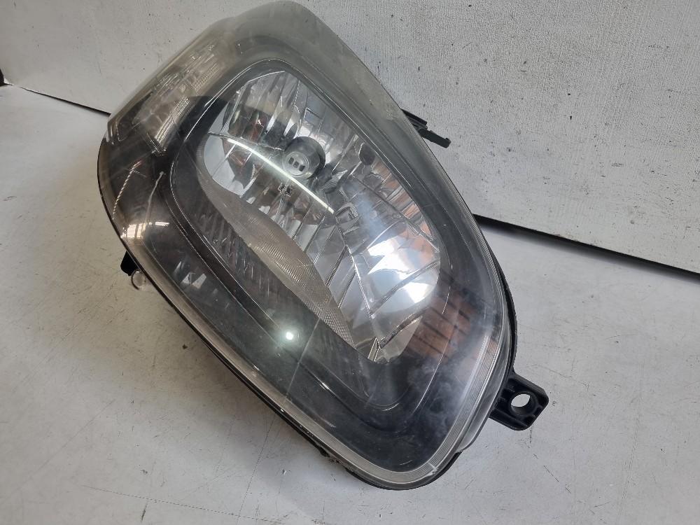 Farol Direito Máscara Negra Fiat Uno Drive 2016/ 2020 Recup. Direito/passageiro 3