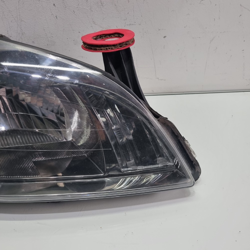 Farol Direito Fume Chevrolet Prisma Modelos 2010/2013 Direito/passageiro 3