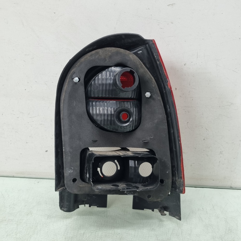 Lanterna Do Lado Esquerdo Volkswagen Gol G4 2006/2010 Esquerdo/motorista 4