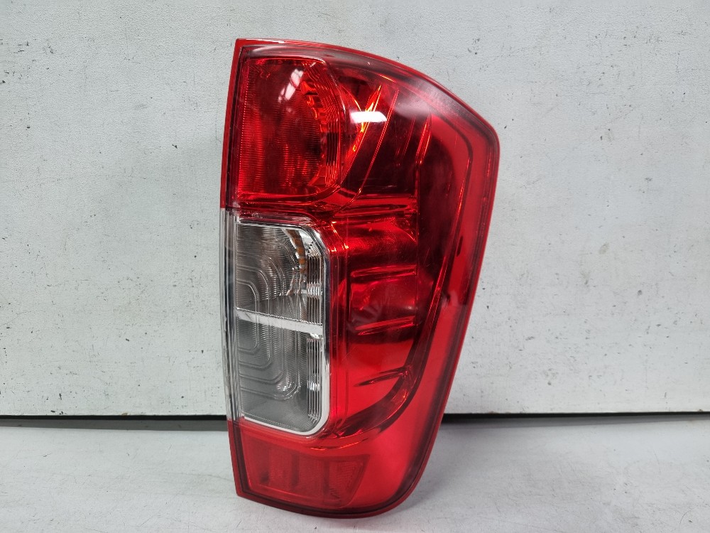 Lanterna Direita Nissan Frontier 2017/2022 Recuperada Direito/passageiro 1