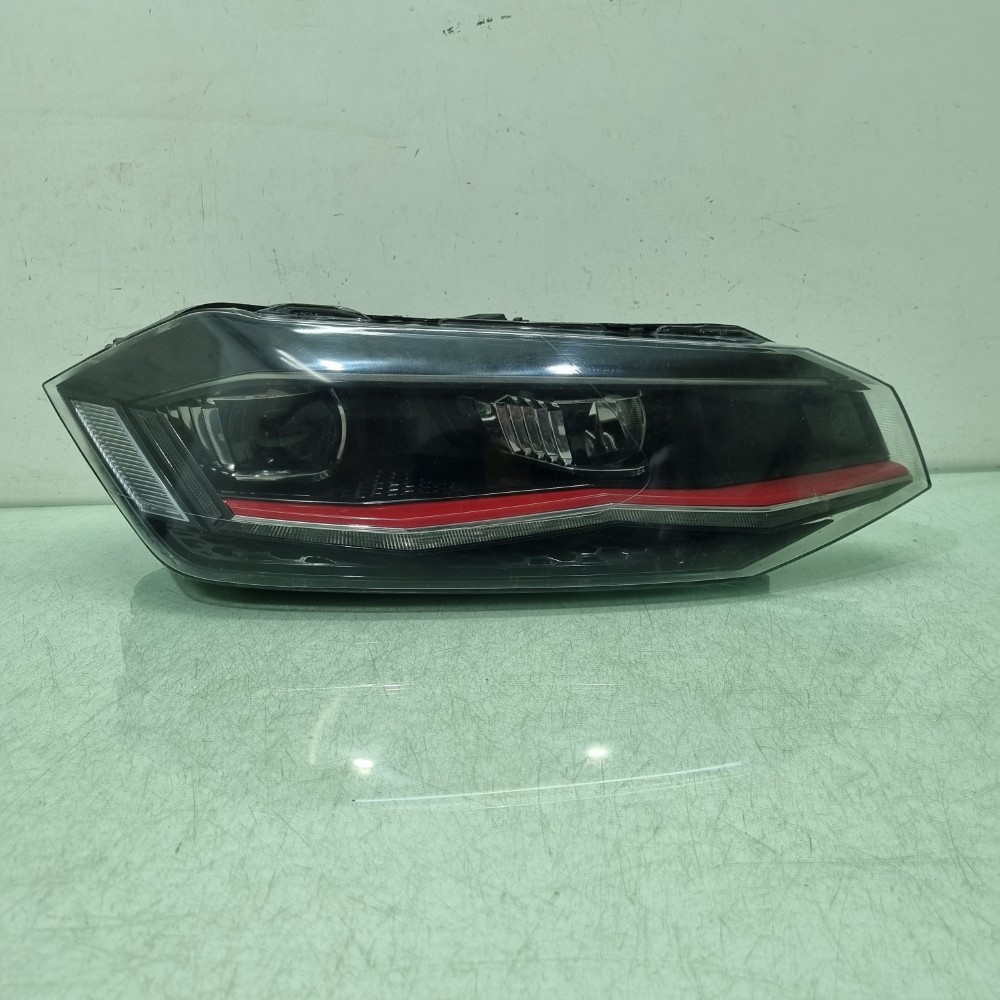 Farol Direito Sem Reator Volkswagen Polo Gts Valeo 2017/2021 Direito/passageiro 1