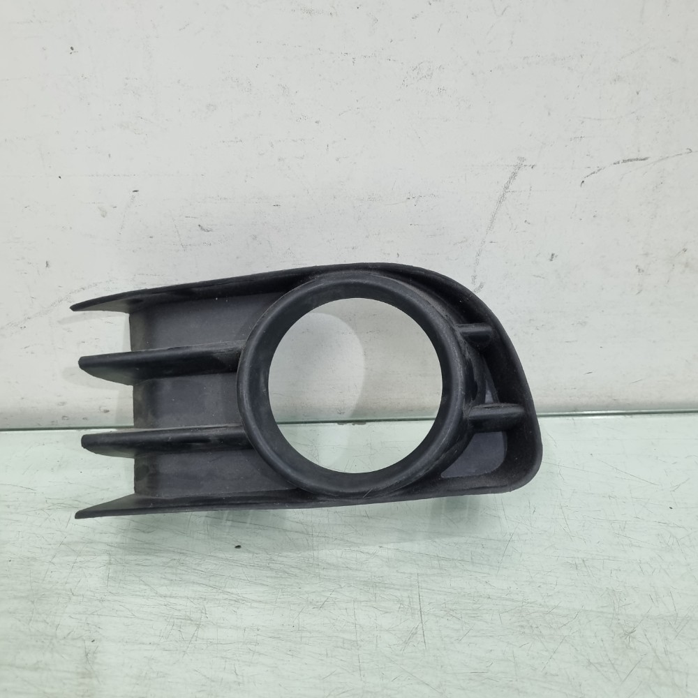 Moldura Do Farol De Milha . Renault Megane 2006/2011 Recon 1