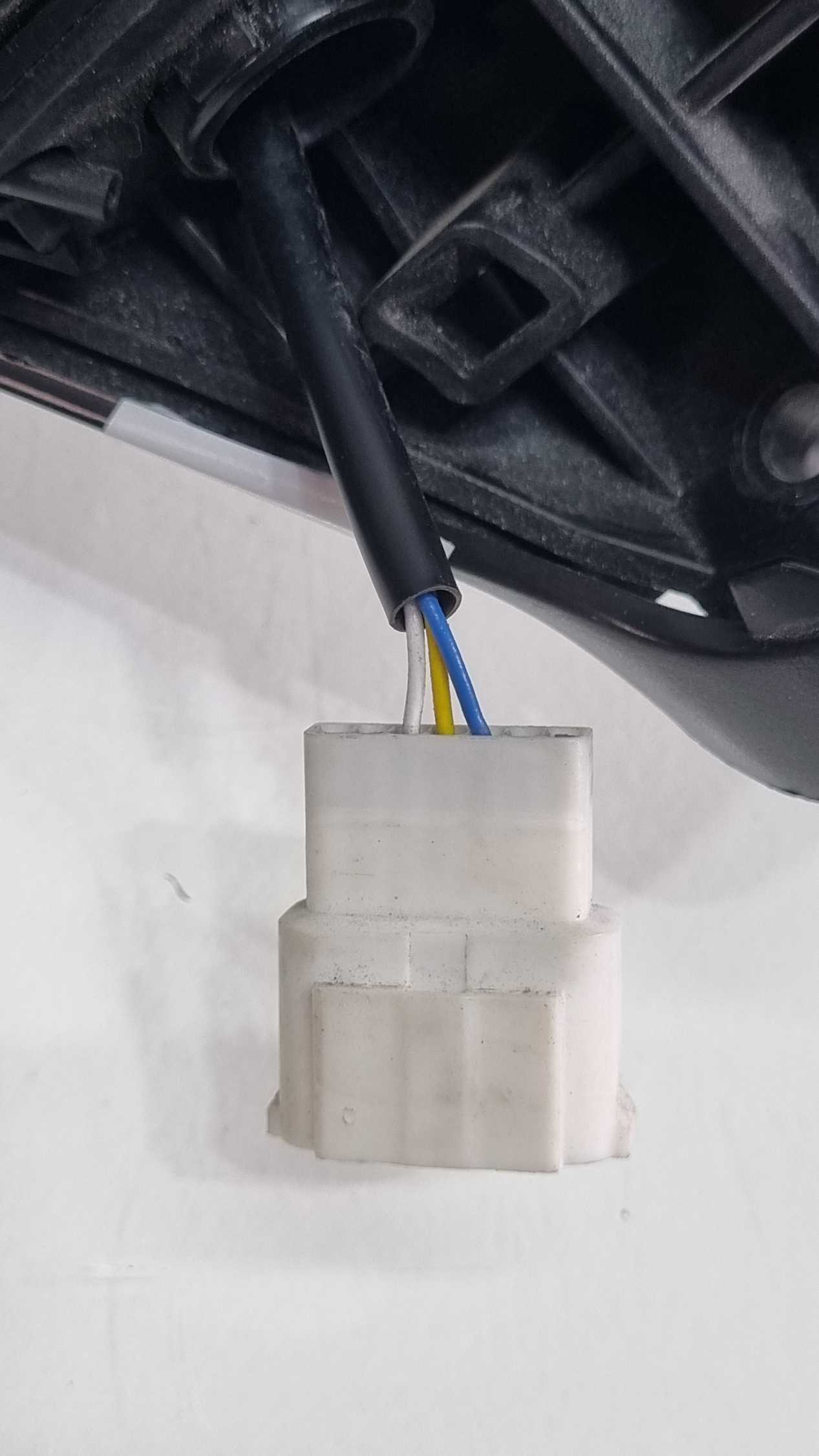 Retrovisor Direito Fiat Punto eletrico  modelo 2009/2019 5