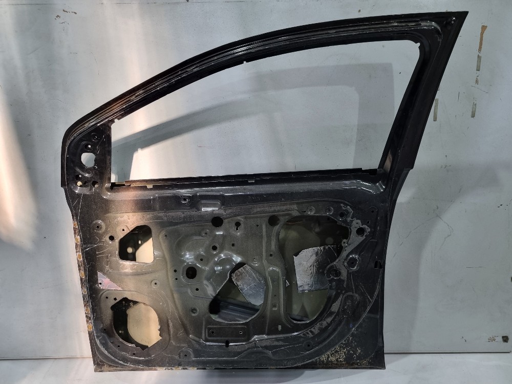 Porta dianteira direita Chevrolet Onix 2013/2019 recuperado 4