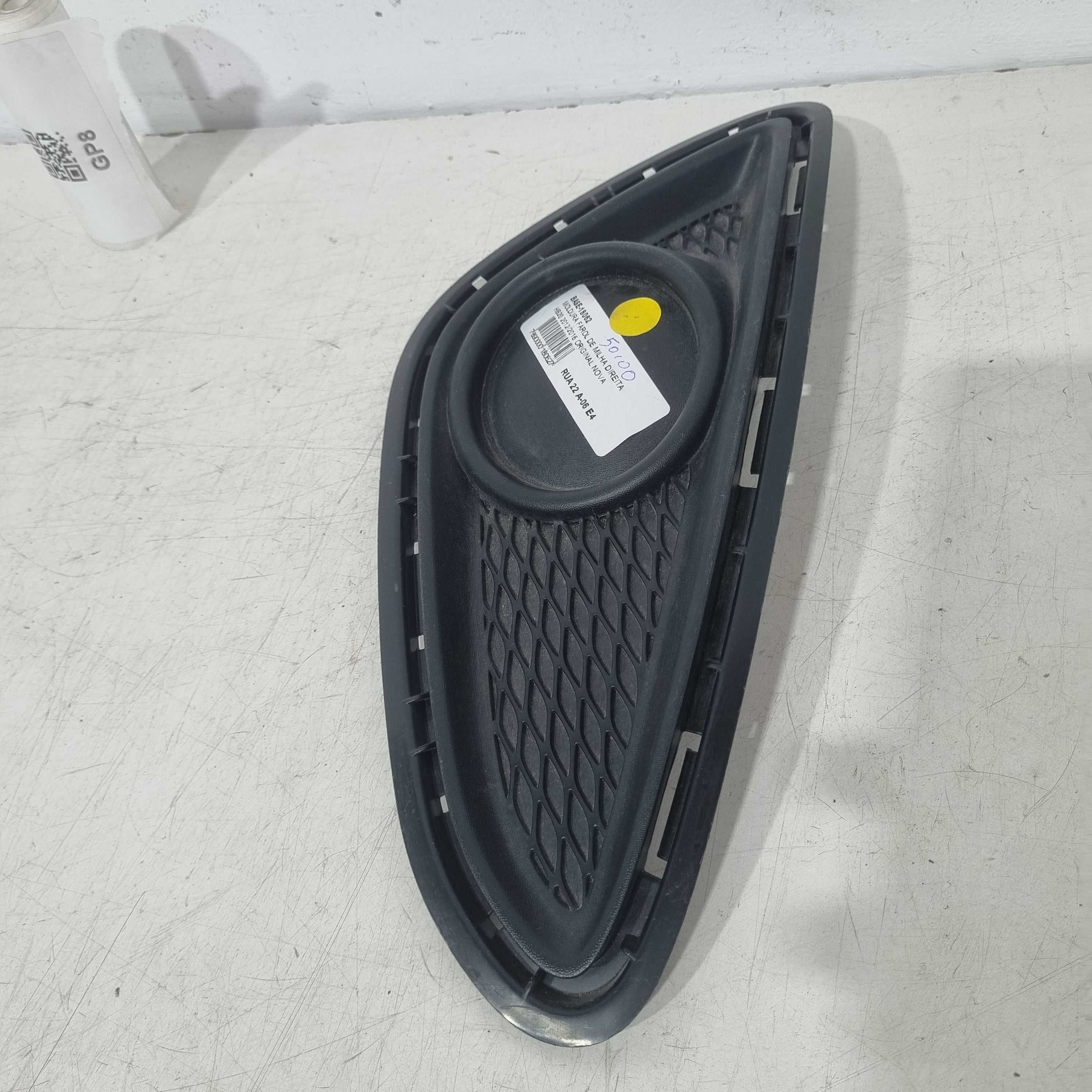 Moldura Farol De Milha Direita Hyundai Hb20 2012/2016 Preto Direito 4