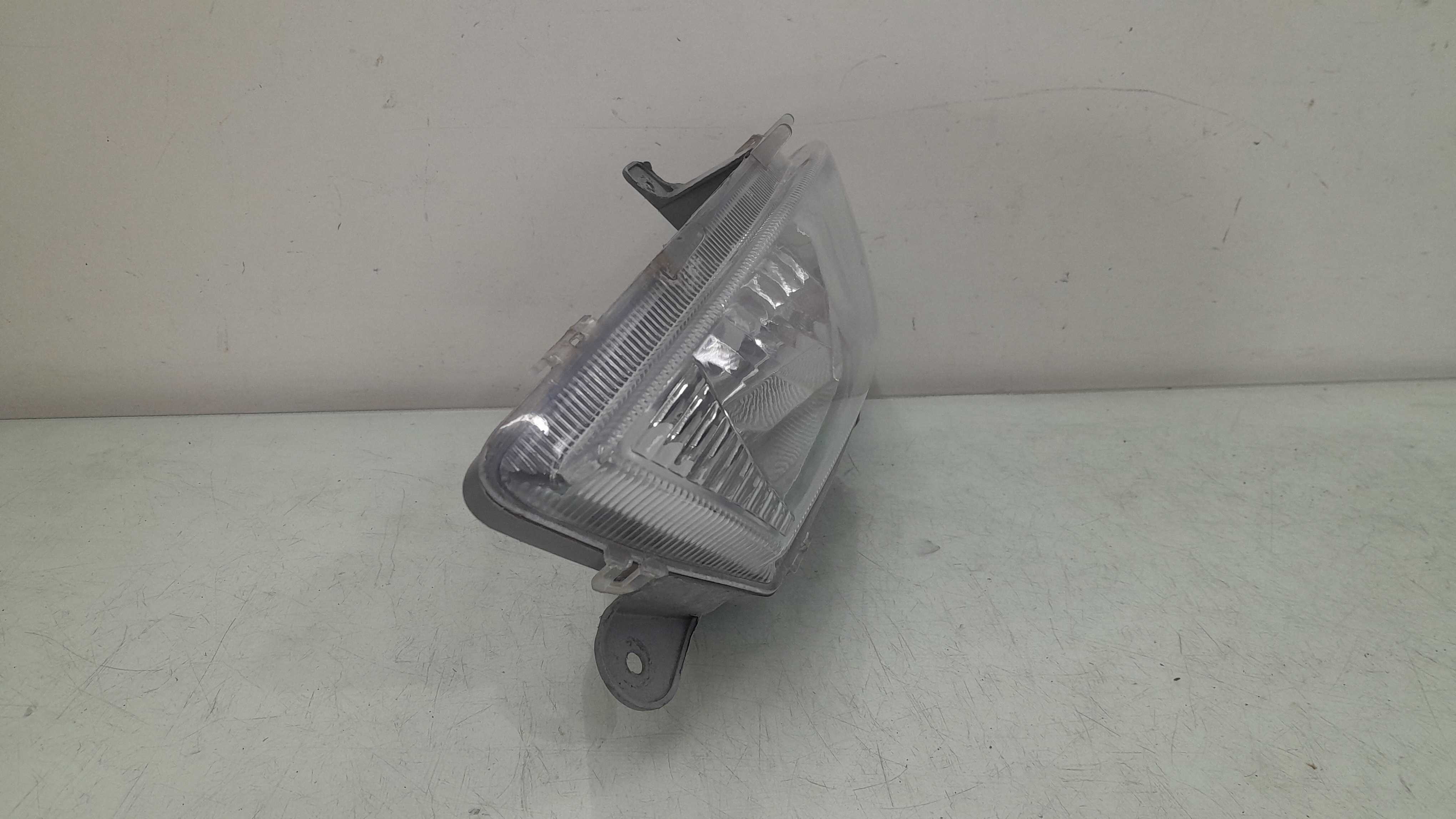 Farol Direito Chevrolet Celta 2001/2006 Original Recuperado 3