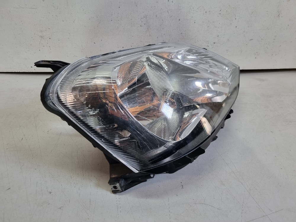 Farol Dir. Máscara Negra Toyota Etios 2015/2019 Recuperado Direito/passageiro 2