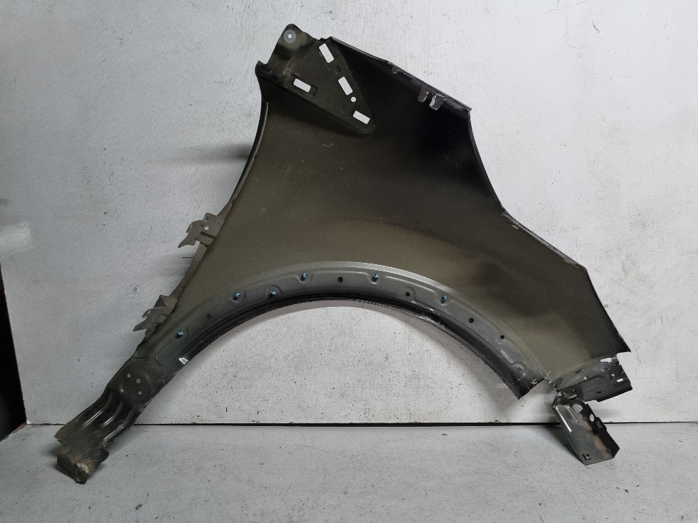 Paralama Esquerdo Renault Captur Modelos 2016/2023 5
