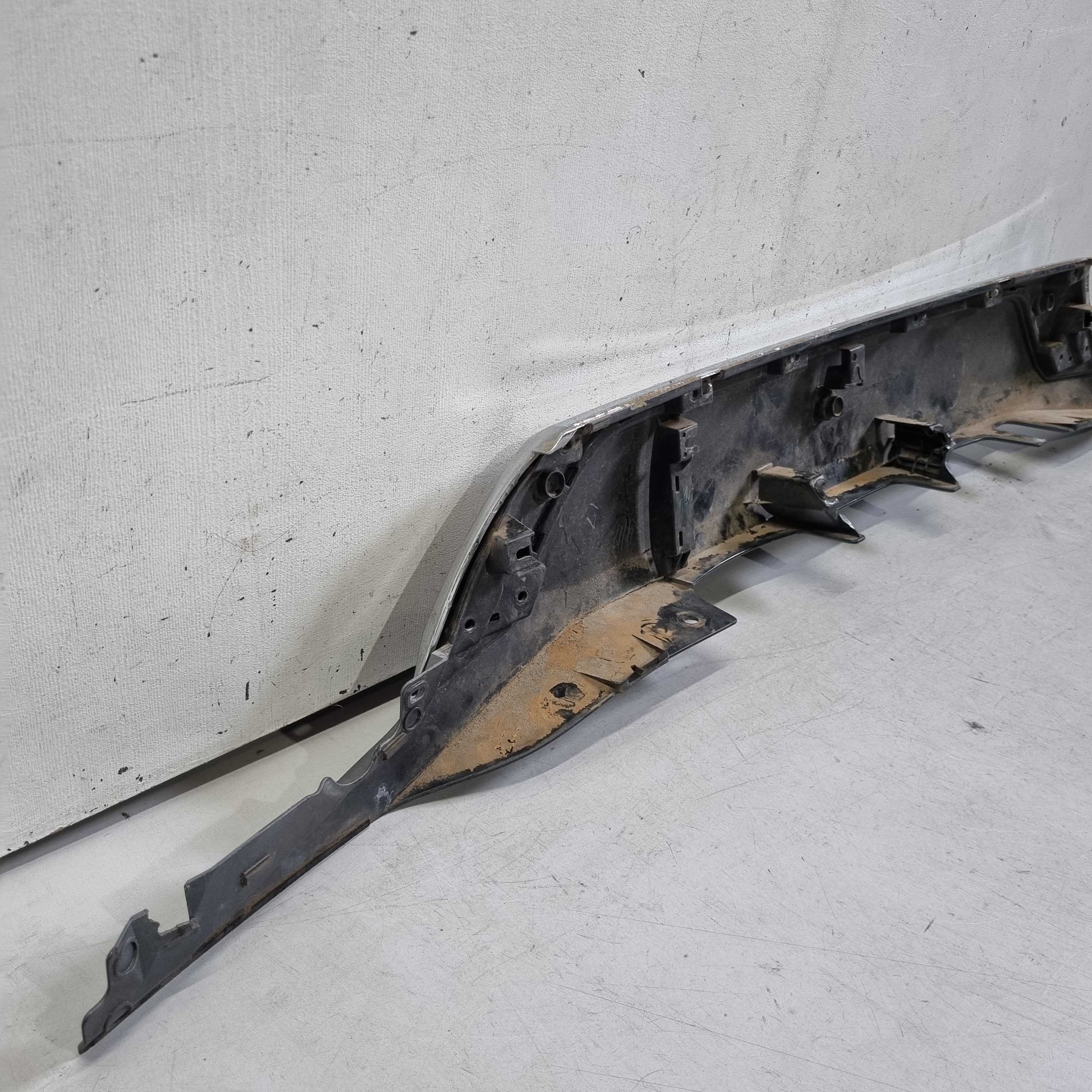 Moldura Da Tampa Traseira Outlander Anos 2016/2019 Seminovo. 8