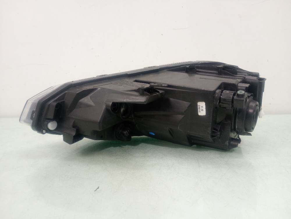 Farol Direito Volkswagen Polo Track 2022/2025 Recuperado Direito/passageiro 6