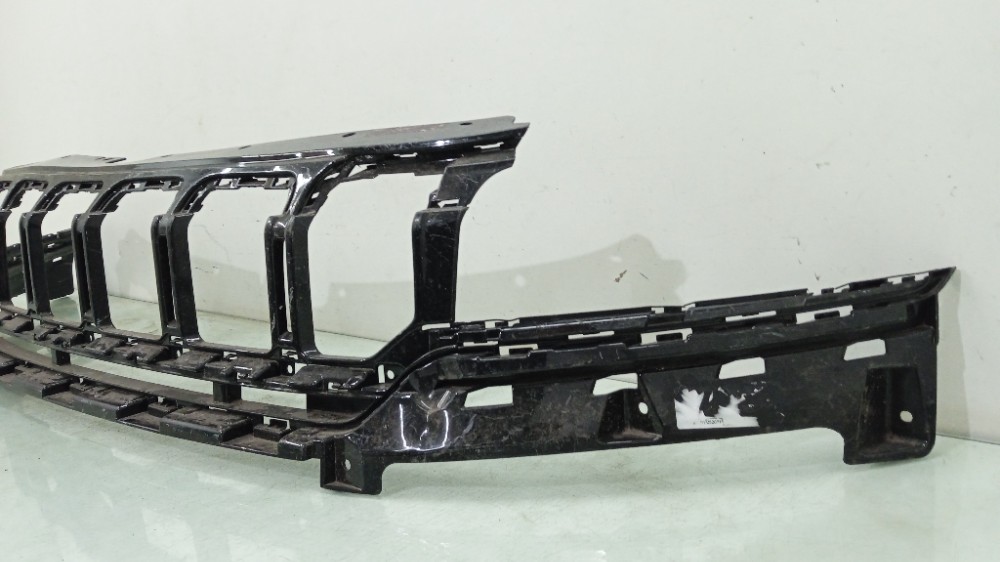 Grade Superior Jeep Commander 2022/2024 Recuperada 2