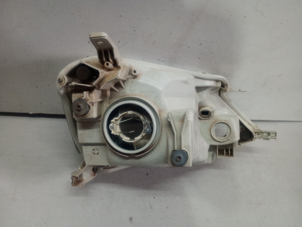 Farol Esquerdo Toyota Etios 2013/2016 Esquerdo/motorista 6