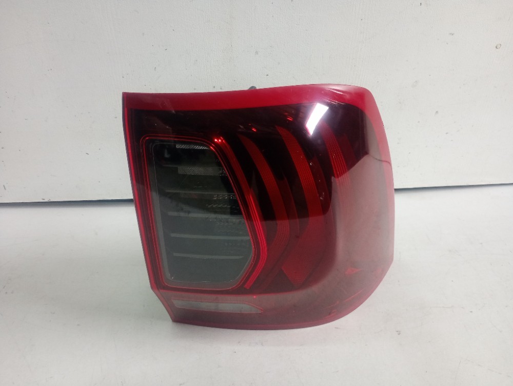 Lanterna Direita Oroch 2015/2025 Recuperada 3