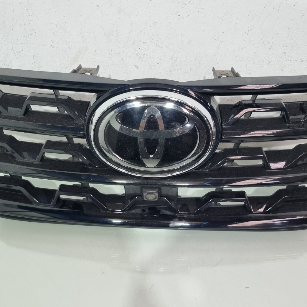 Grade Superior Frontal Toyota Hilux Sw4 Modelos 2019/2022 Preto 6