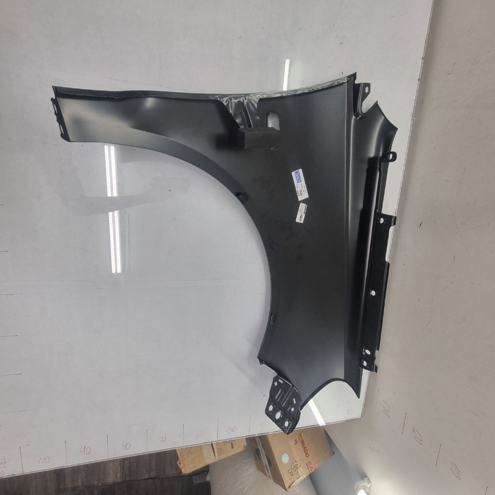 Paralama Esquerdo  C/furo Volkswagen Polo Modelos 2007/2010 5