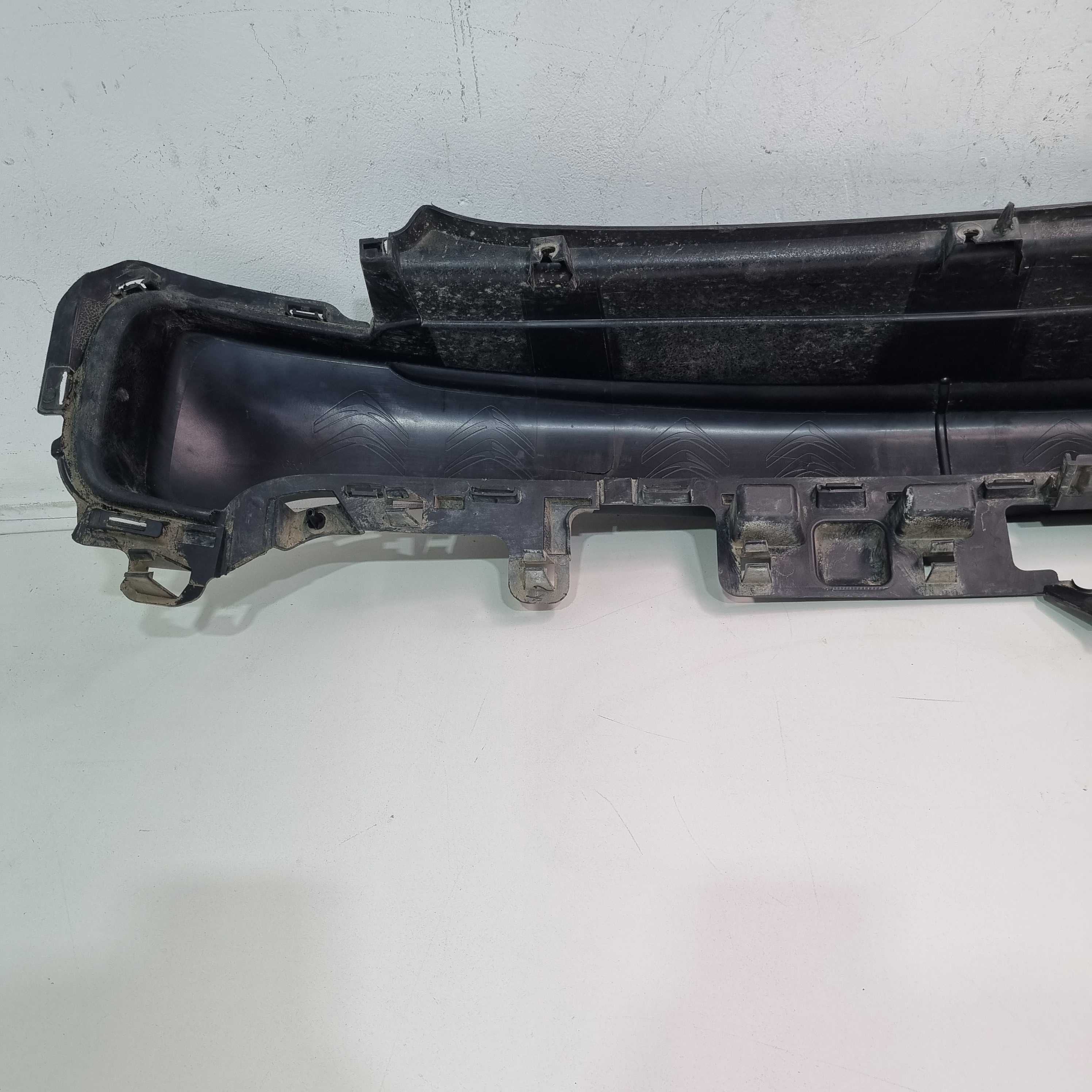 Aplique Do Parachoque Traseiro Citroën Aircross 2016/2019 8