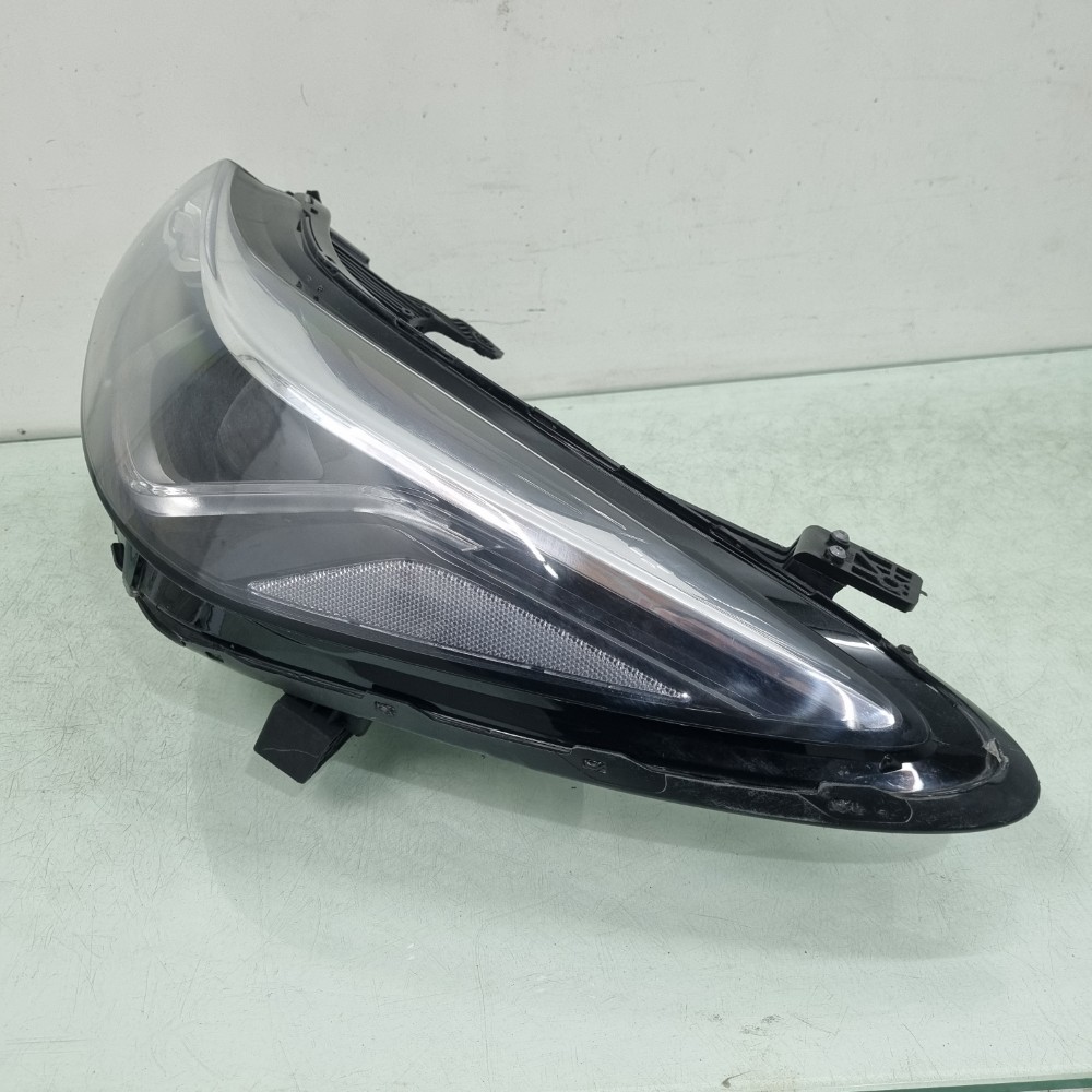 Farol Lado Esquerdo Com Led Chevrolet Cruze 2017 À 2022 Esquerdo/motorista 2