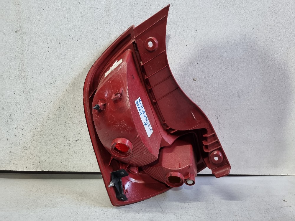 Lanterna Esquerda Kia Picanto 2012/2015 Usada 4