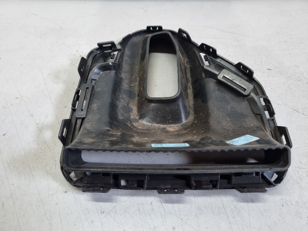 Moldura Esq. Do Farol De Milha Fiat Pulse 2022 A 2024 Usado. Esquerdo 4