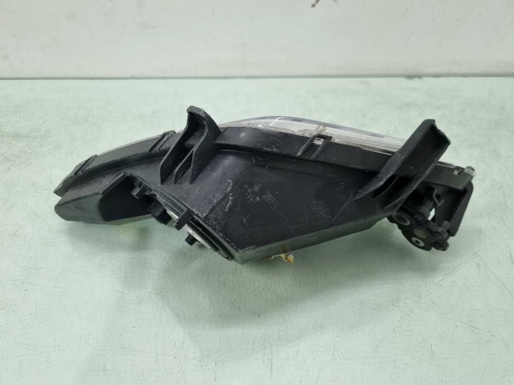 Farol De Milha Direito Hyundai Elantra 2014/2017 4
