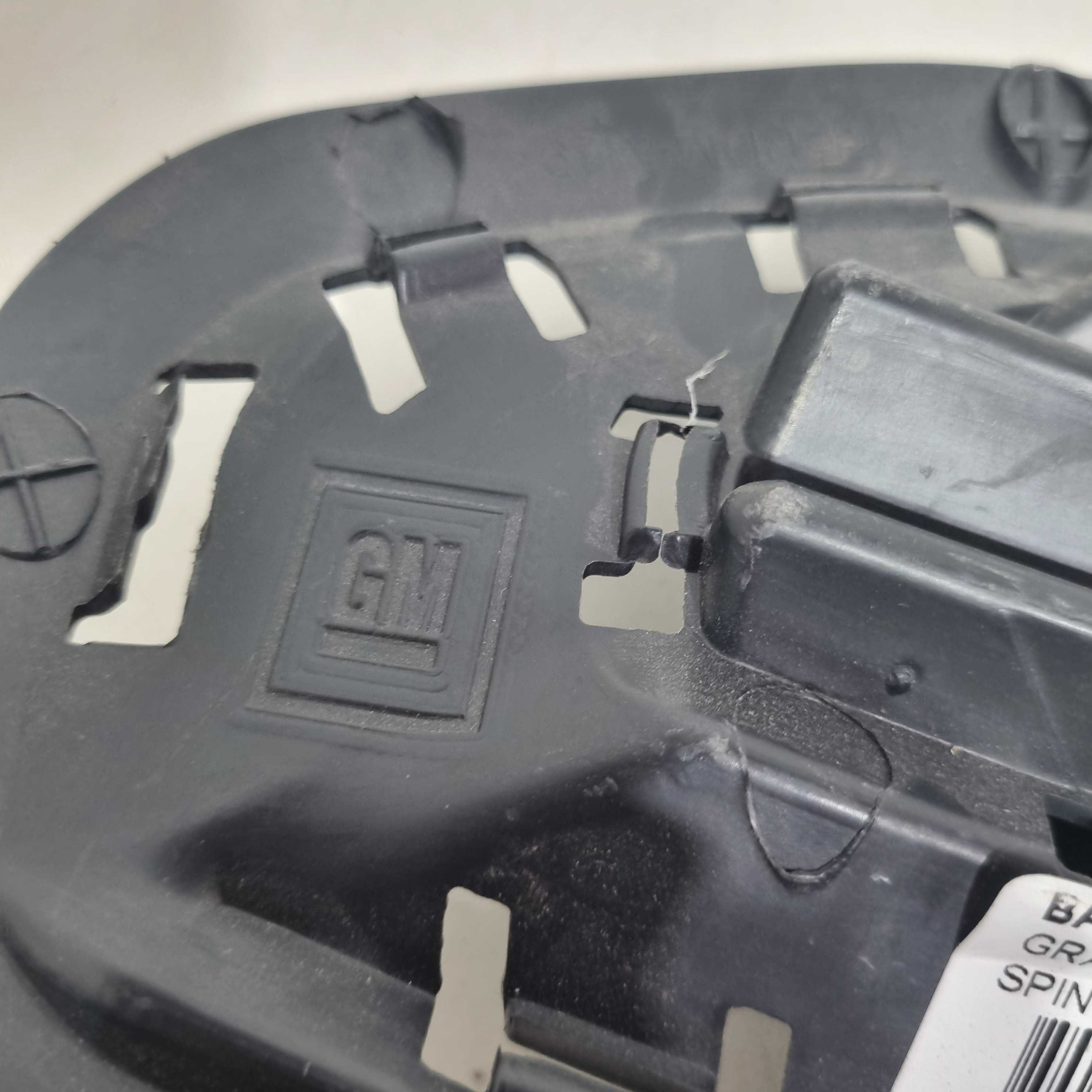 Grade Superior Para-choque Chevrolet Spin Modelos 2013/2018 Preta 6