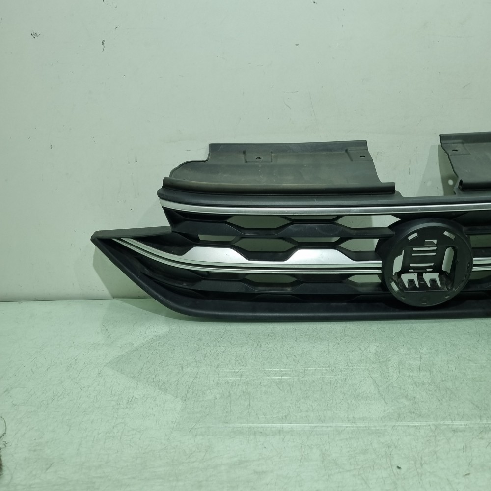 Grade Superior Volkswagen Nivus Modelos 2018/2019/2020 2