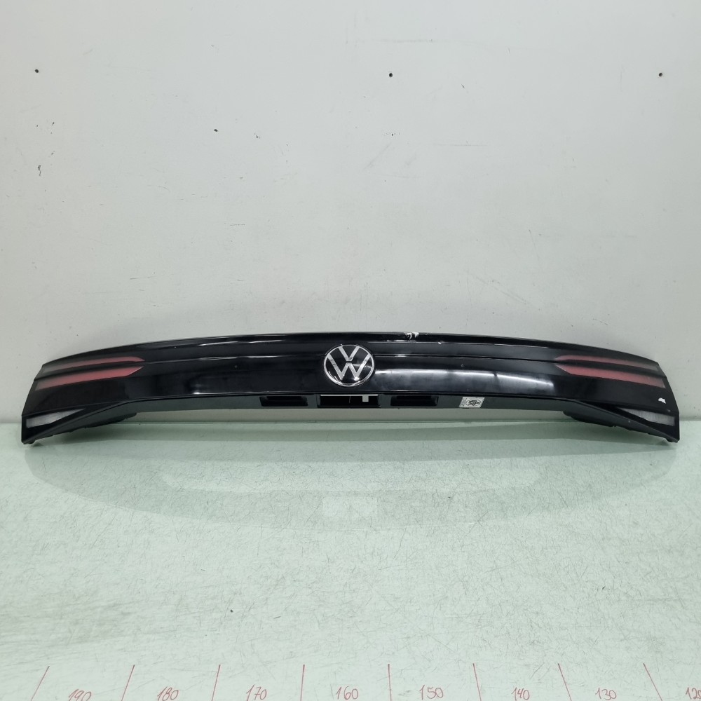 Lanterna Central Tampa Traseira Volkswagen Nivus 2022/2024
