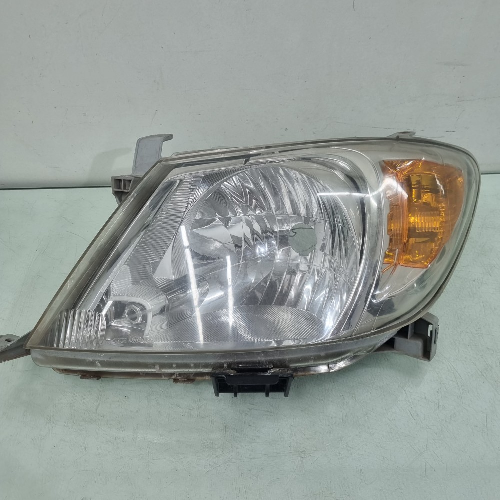 Farol Dianteiro Lado Esquerdo Toyota Hilux Modelos 2005/2008 Esquerdo/motorista 1