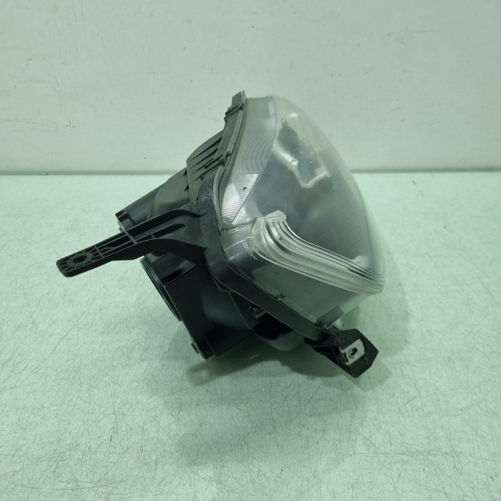 Farol Do Lado Direito Renault Kwid Modelos 2017/2021 Direito/passageiro 2
