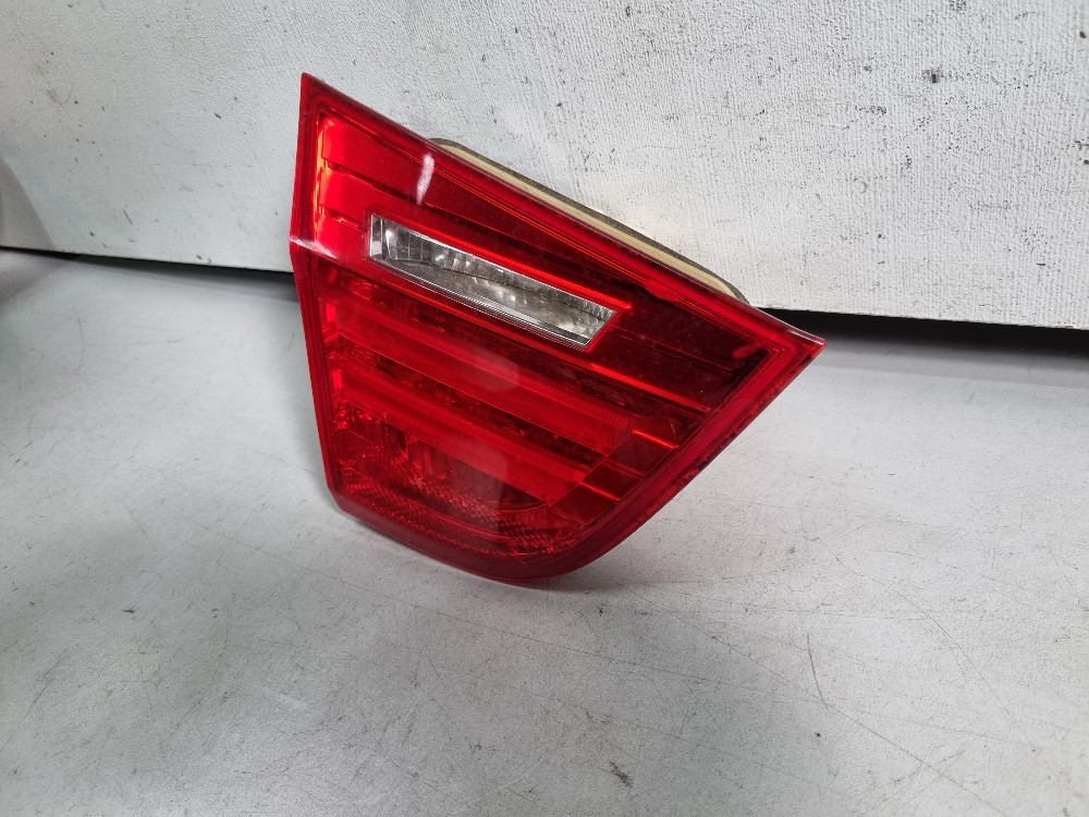Lanterna Esquerda Da Tampa Traseira Bmw 320i 325i 2008/2012 Esquerdo/motorista 2