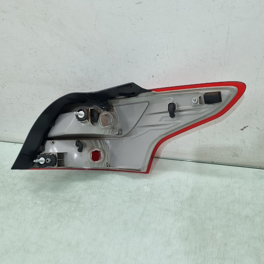 Lanterna Esquerda Ford Focus Sedan 2013/2015 Rec 4