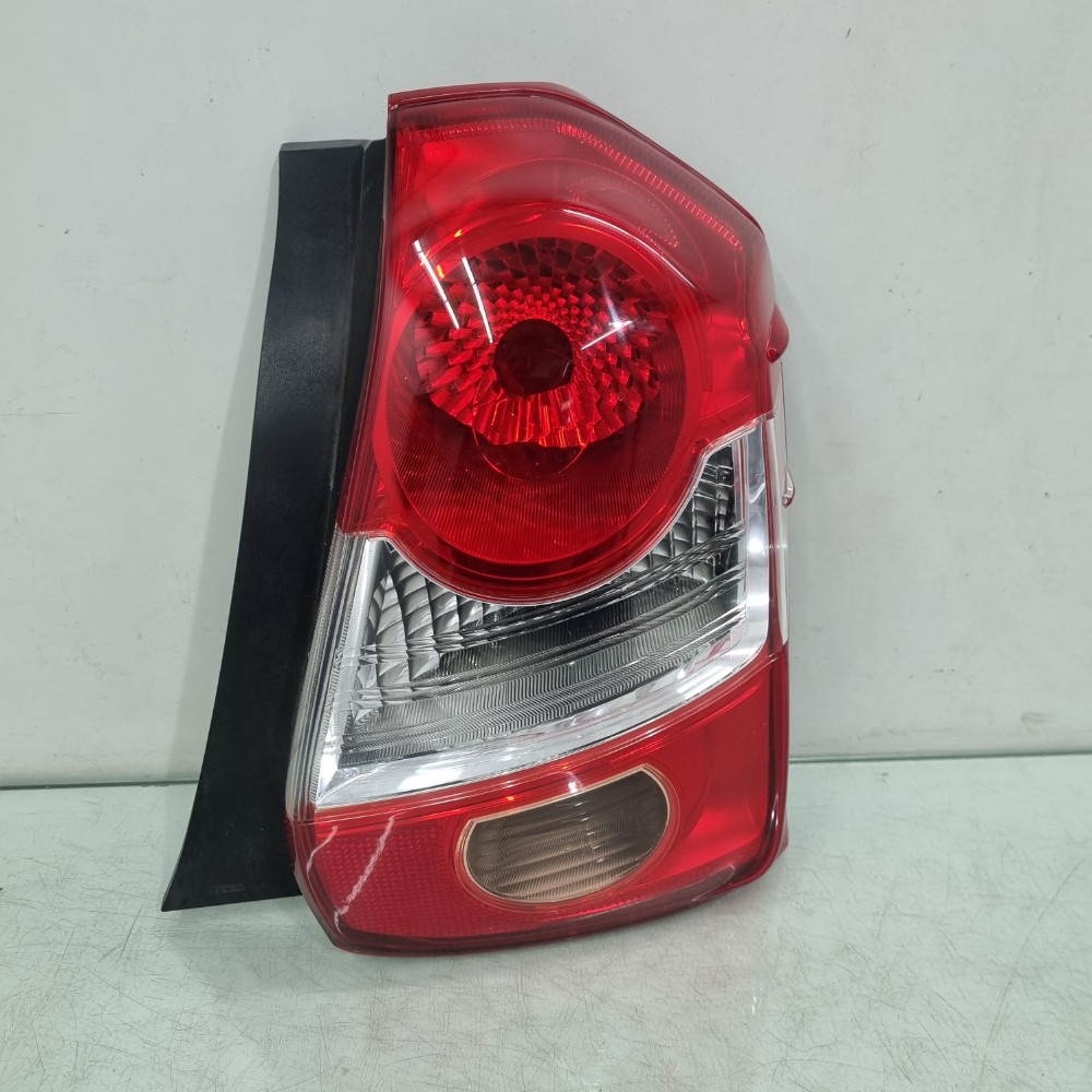 Lanterna Traseira Direita Toyota Etios Hatch 2013/2017 Direito/passageiro 1