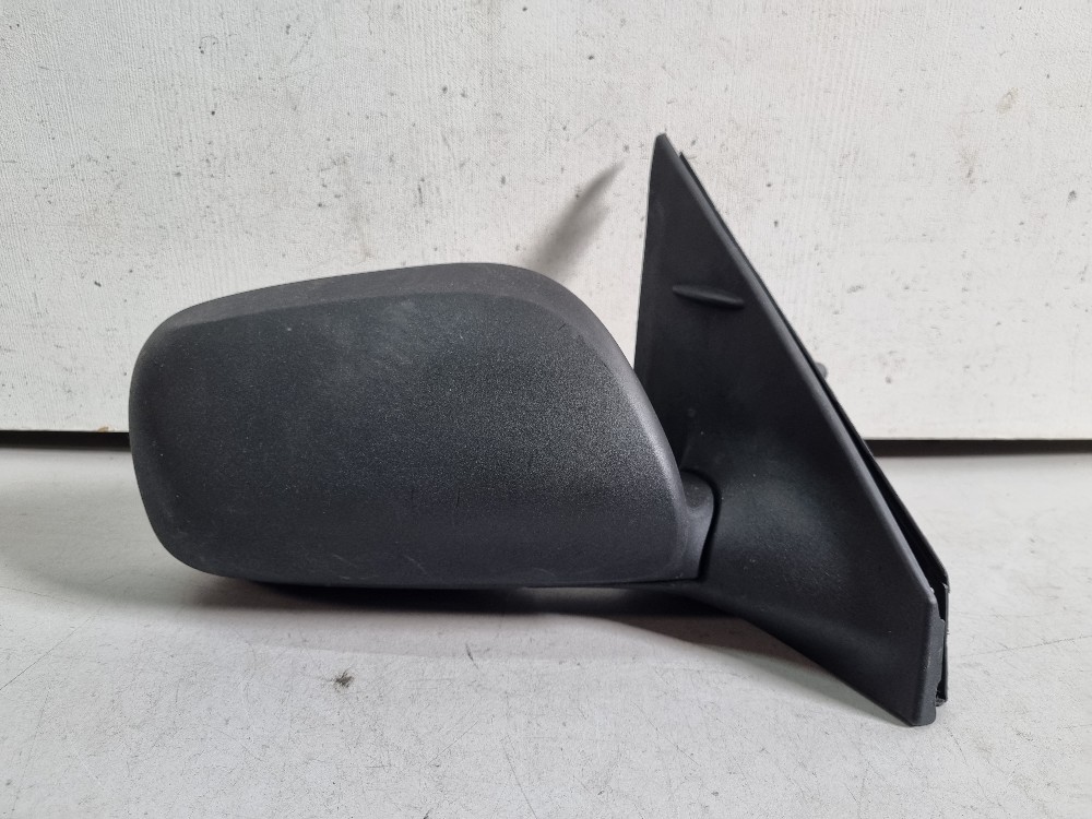 Retrovisor Direito Manual Toyota Etios 2013/2015 Usado 3